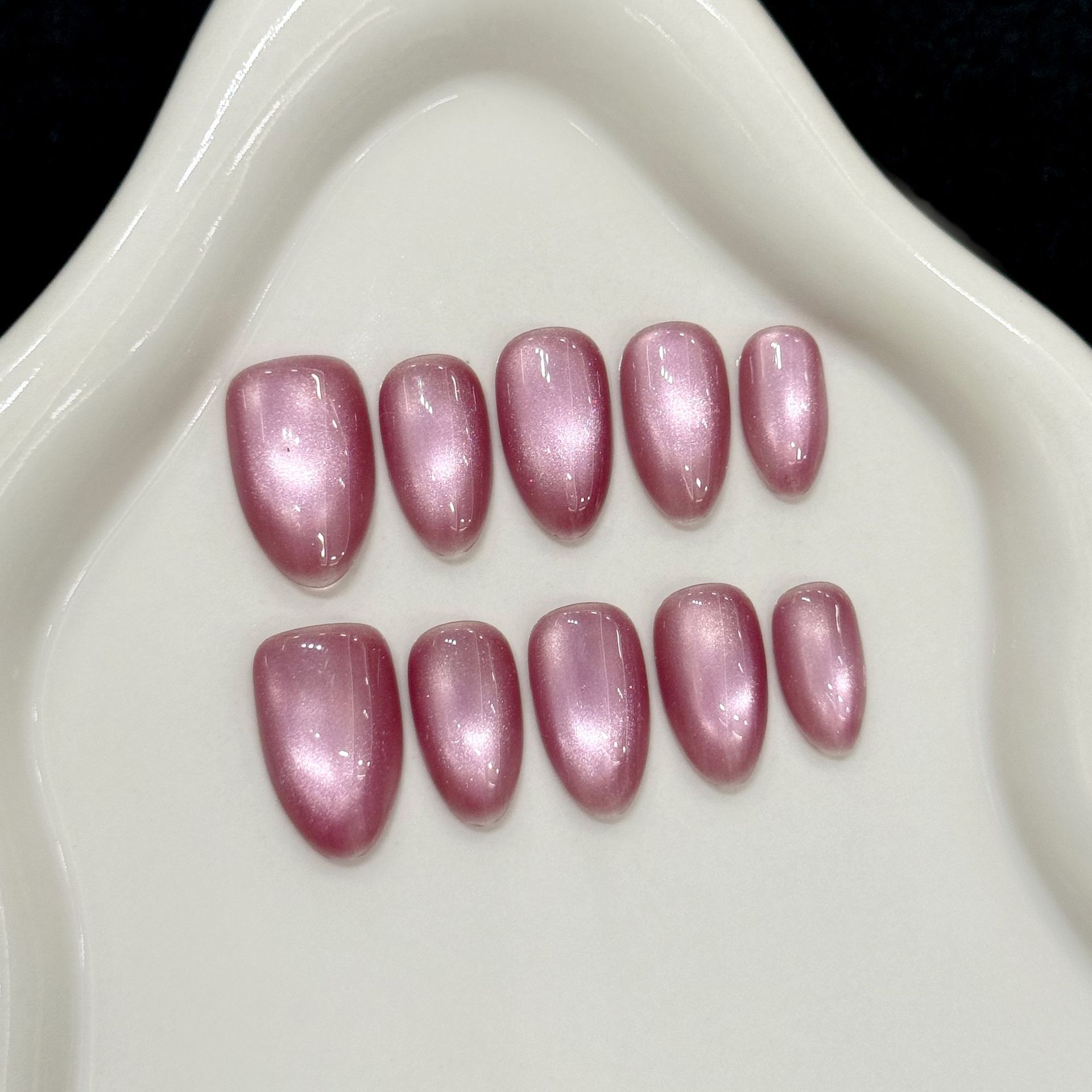 Nail Art Simple Elegant - 10 قطع من الأظافر الاصطناعية القصيرة