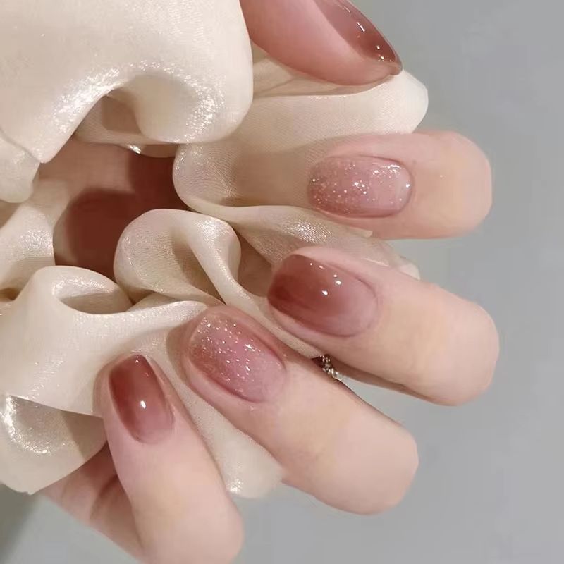 24 قطعة بسيطة قصيرة التدرج مسم - مراجعة Nail Art Simple Elegant وسعره