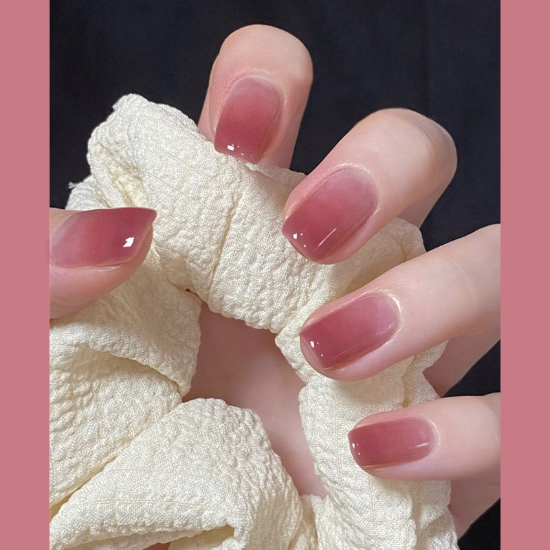 24 قطعة بسيطة قصيرة التدرج مسم - مراجعة Nail Art Simple Elegant وسعره