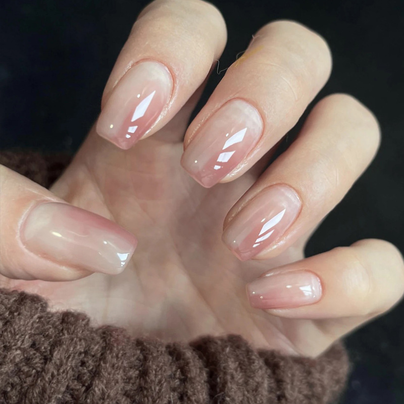 24 قطعة بسيطة قصيرة التدرج مسم - مراجعة Nail Art Simple Elegant وسعره