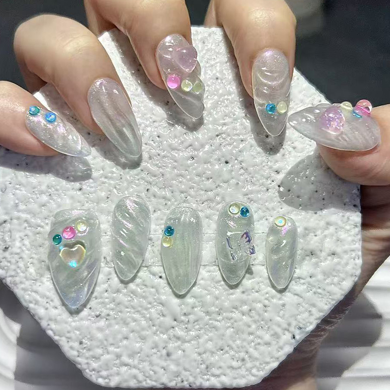 الصحافة اليدوية على الأظافر قص - مراجعة Nail Art Simple Elegant وسعره