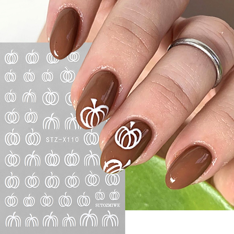 قطعتان من ملصقات الأظافر الأني - مراجعة Nail Art Simple Elegant وسعره