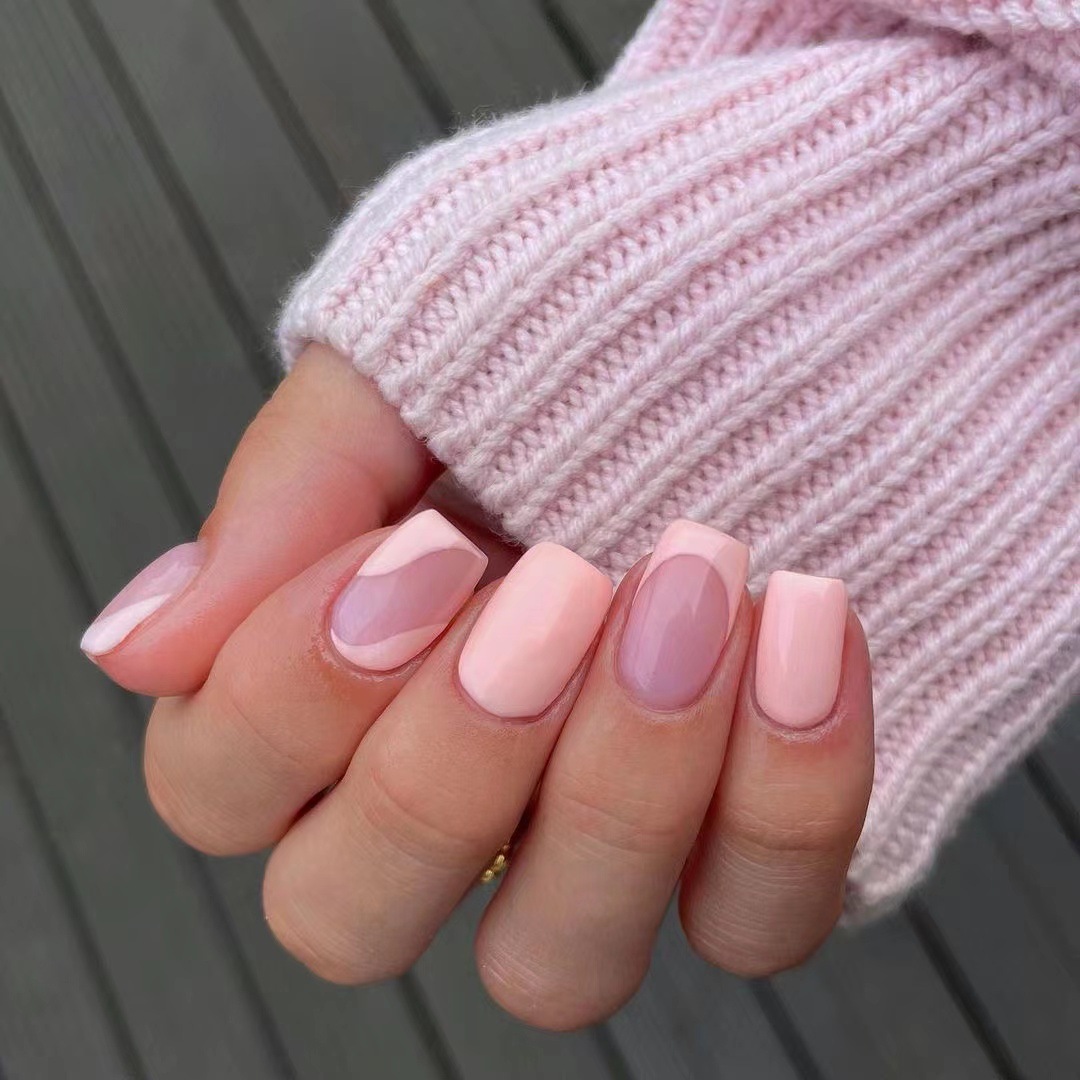 24 قطعة من أظافر صناعية صيفية  - مراجعة Nail Art Simple Elegant وسعره
